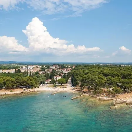 Villa Tina With Pool *