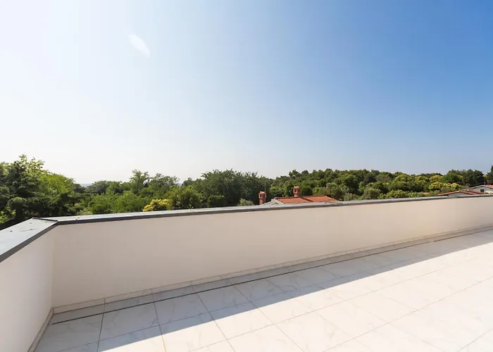 Tina With Pool 빌라