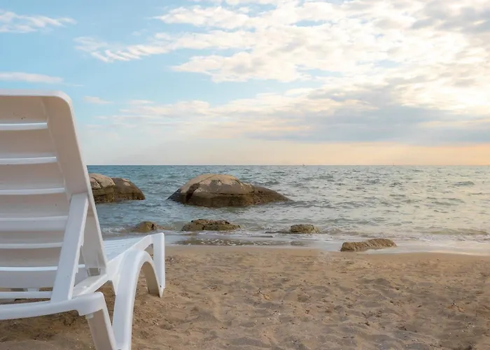 빌라 Tina With Pool